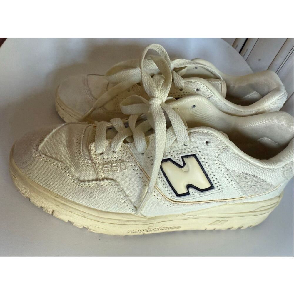 New Balance Women's 550 Low Top Lace-up Sneakers Cream Size 5